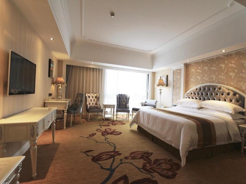 Vienna International Hotel Jieyang People'S Avenue Zewnętrze zdjęcie